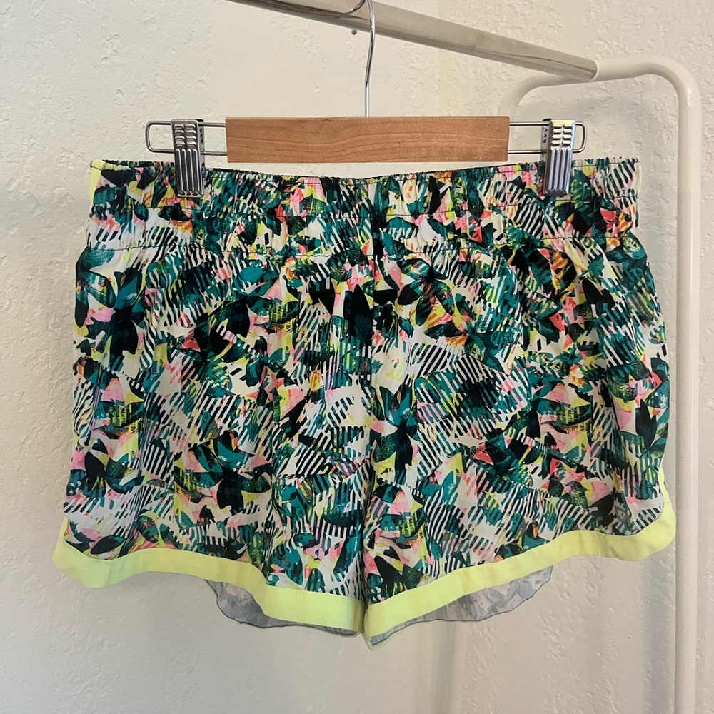 Gap athletic running shorts, size M.